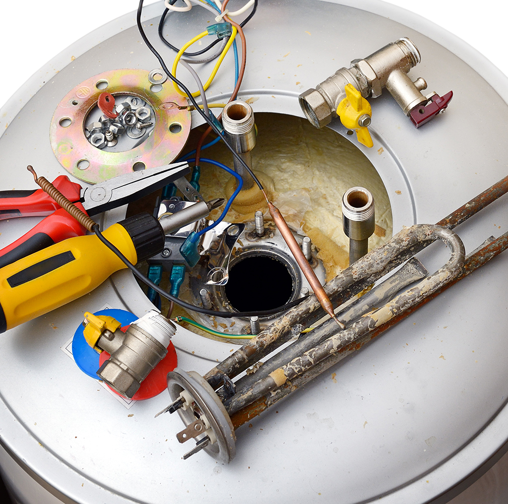5 Factors That Result in a Leak in Water Heaters   Water Heater Repair in Cleveland TN